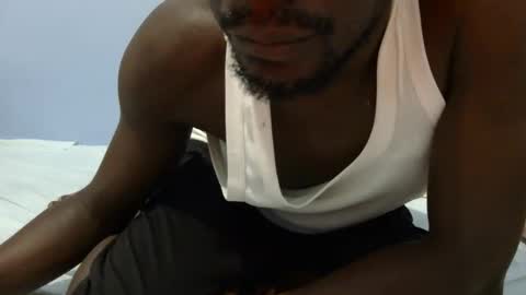 giant_couple online show from 06/10/26, 02:12