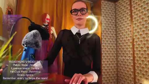 Snapshot of giantess_eva chatting on 06/26/26, 09:19 Eva online show from 06/26/26, 09:19