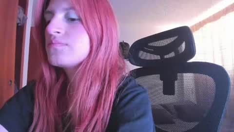 Snapshot of giaroussel chatting on 05/26/26, 03:08 GiaRoussel online show from 05/26/26, 03:08