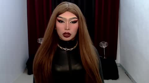 Snapshot of giaxxx01 chatting on 12/29/24, 12:52 Gia X online show from 12/29/24, 12:52