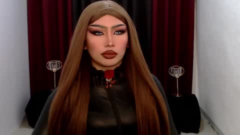 Snapshot of giaxxx01 chatting on 02/09/25, 02:38 Gia X online show from 02/09/25, 02:38