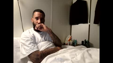 Snapshot of gide8n chatting on 01/05/26, 05:27 Gideon online show from 01/05/26, 05:27