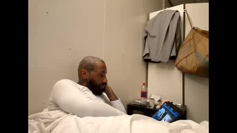 Snapshot of gide8n chatting on 03/25/26, 11:44 Gideon online show from 03/25/26, 11:44