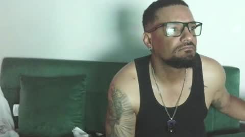 Snapshot of gifted_bucknasty chatting on 06/18/26, 01:39 Gifted online show from 06/18/26, 01:39