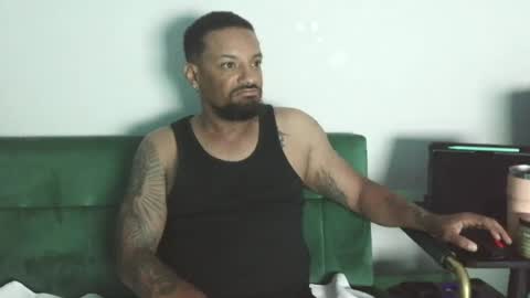 Snapshot of gifted_bucknasty chatting on 06/25/26, 02:11 Gifted online show from 06/25/26, 02:11