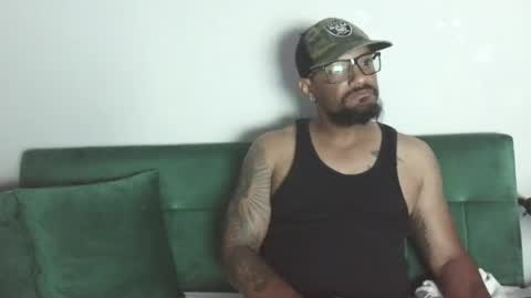 Snapshot of gifted_bucknasty chatting on 07/10/26, 02:16 Gifted online show from 07/10/26, 02:16