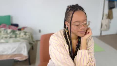 Snapshot of giftperkins chatting on 01/18/25, 05:04 Gift online show from 01/18/25, 05:04