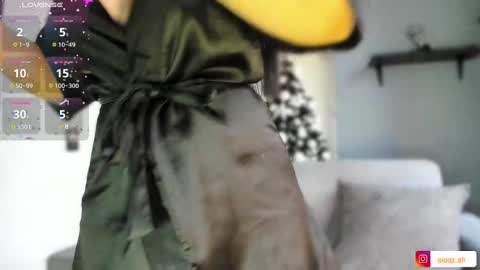 Giggy online show from 12/27/24, 04:21