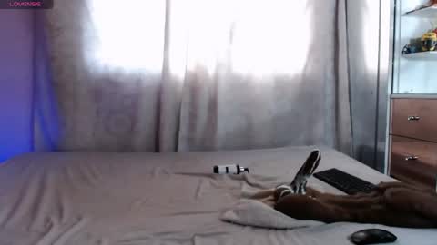 Gigi online show from 04/23/26, 03:14