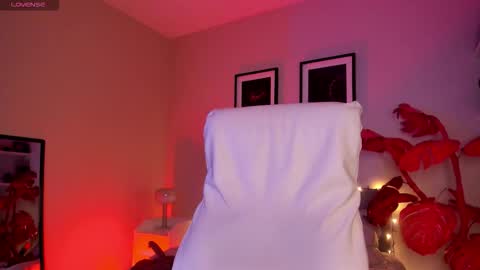 GIGI online show from 02/05/26, 05:34