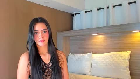 gigi wilden online show from 12/05/25, 02:25