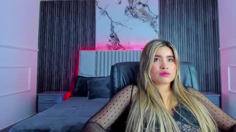 Gigi Doll online show from 01/21/25, 02:05