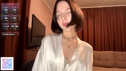 Molly online show from 10/17/25, 08:00