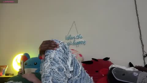 Snapshot of gigimcfee chatting on 09/09/25, 04:56 G Money online show from 09/09/25, 04:56