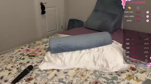 gigi online show from 03/01/25, 09:15