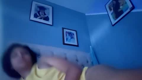 gigixox3 online show from 10/29/25, 09:05