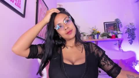 giisell online show from 04/21/26, 12:33
