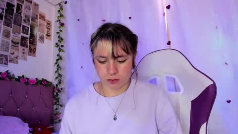 Snapshot of gilakat chatting on 02/19/25, 11:38 gilakat online show from 02/19/25, 11:38