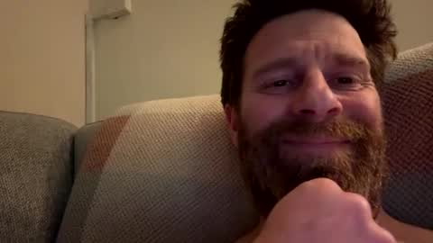 Snapshot of gilbertinio chatting on 01/18/25, 11:33 Gilbert online show from 01/18/25, 11:33