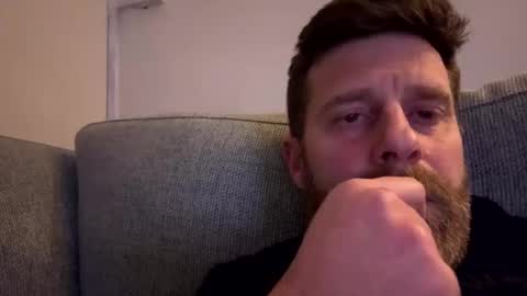 Snapshot of gilbertinio chatting on 02/19/25, 11:25 Gilbert online show from 02/19/25, 11:25