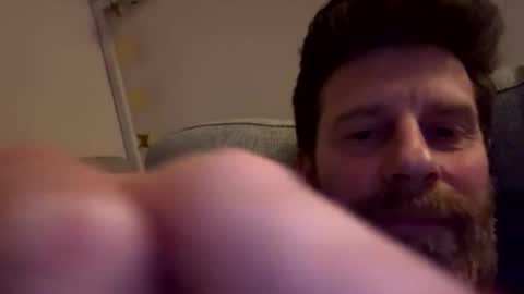 Snapshot of gilbertinio chatting on 03/01/26, 10:45 Gilbert online show from 03/01/26, 10:45