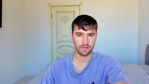 Snapshot of gilbertogonzales chatting on 09/21/25, 06:59 gilbertogonzales online show from 09/21/25, 06:59