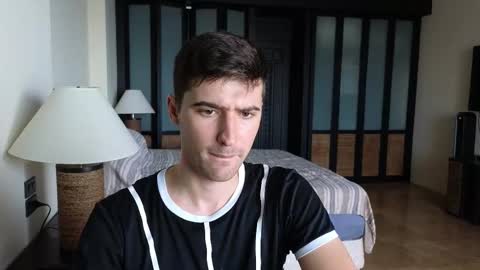 Snapshot of gilbertogonzales chatting on 11/08/25, 07:30 gilbertogonzales online show from 11/08/25, 07:30