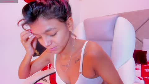 Gimena online show from 01/15/25, 07:23