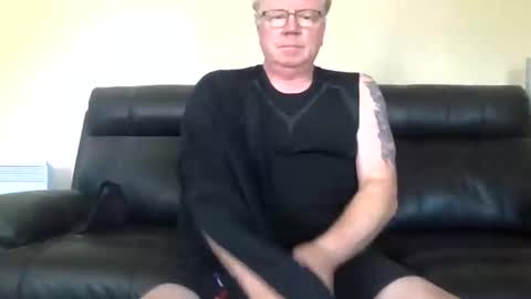 gimmmieoooo online show from 03/15/26, 02:17