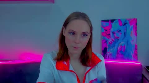 Gina online show from 09/13/25, 03:06