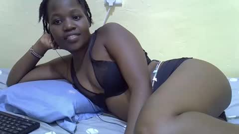 Adiliah online show from 02/28/26, 12:00