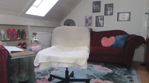 Gina online show from 02/16/26, 01:07