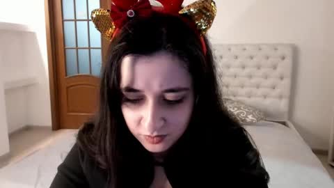 Kate online show from 12/30/24, 10:32