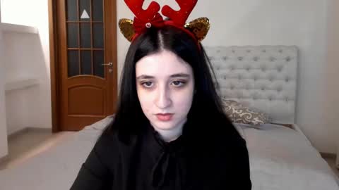 Kate online show from 12/31/24, 09:10