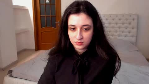 Kate online show from 01/29/25, 12:13