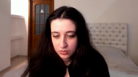 Kate online show from 02/08/25, 01:33