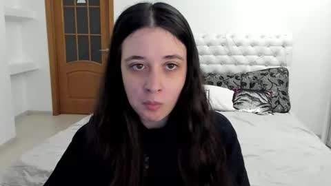 Kate online show from 10/03/25, 09:28