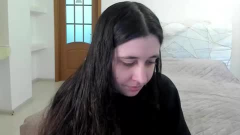 Kate online show from 03/23/26, 09:24