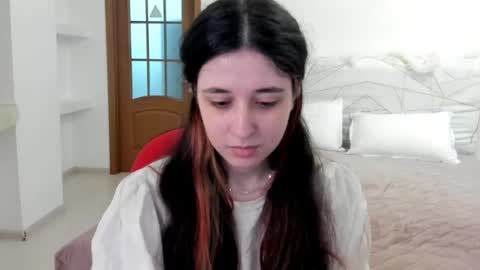 Snapshot of ginablum chatting on 05/18/26, 09:26 Kate online show from 05/18/26, 09:26