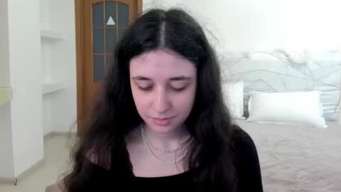 Snapshot of ginablum chatting on 05/21/26, 08:54 Kate online show from 05/21/26, 08:54