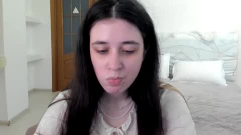 Snapshot of ginablum chatting on 05/26/26, 09:49 Kate online show from 05/26/26, 09:49