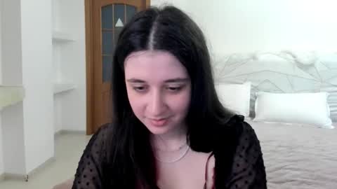 Snapshot of ginablum chatting on 05/30/26, 10:01 Kate online show from 05/30/26, 10:01