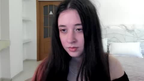 Snapshot of ginablum chatting on 06/01/26, 09:44 Kate online show from 06/01/26, 09:44