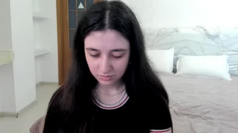Snapshot of ginablum chatting on 06/05/26, 09:37 Kate online show from 06/05/26, 09:37