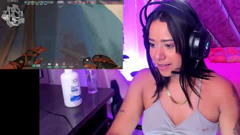 Snapshot of ginakurt_ chatting on 09/23/25, 02:47 Gina online show from 09/23/25, 02:47