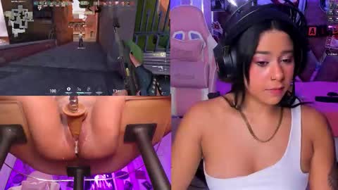 Snapshot of ginakurt_ chatting on 10/31/25, 04:24 Gina online show from 10/31/25, 04:24