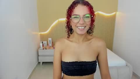 Snapshot of ginamorelo chatting on 06/11/26, 01:31 G I A N A online show from 06/11/26, 01:31