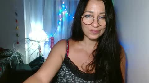 GinaONeon online show from 09/30/25, 09:42
