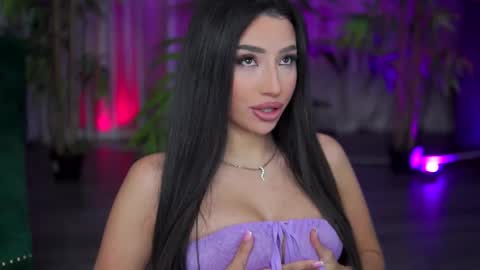 Gina online show from 10/28/25, 08:11