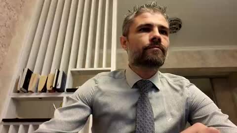 Snapshot of gindrie chatting on 03/02/25, 02:10 Gabriel online show from 03/02/25, 02:10